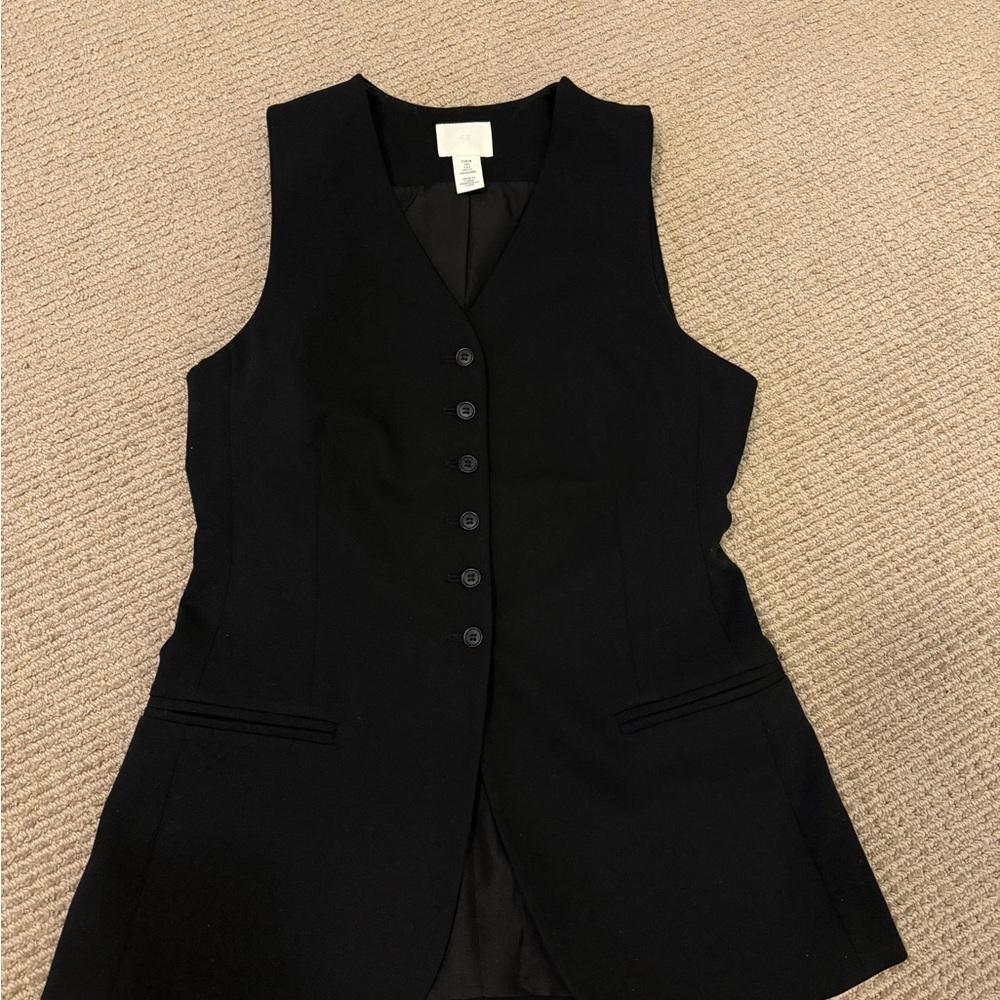 H&M Black Fitted Vest with Peplum Detail